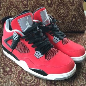 Air Jordan 4 Retro Toro Bravo 9.5M